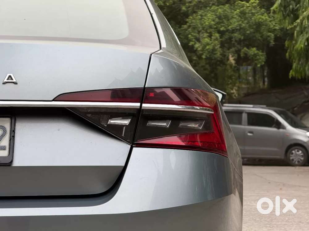 Skoda Superb 2.0 L&k Tsi At, 2021, Petrol