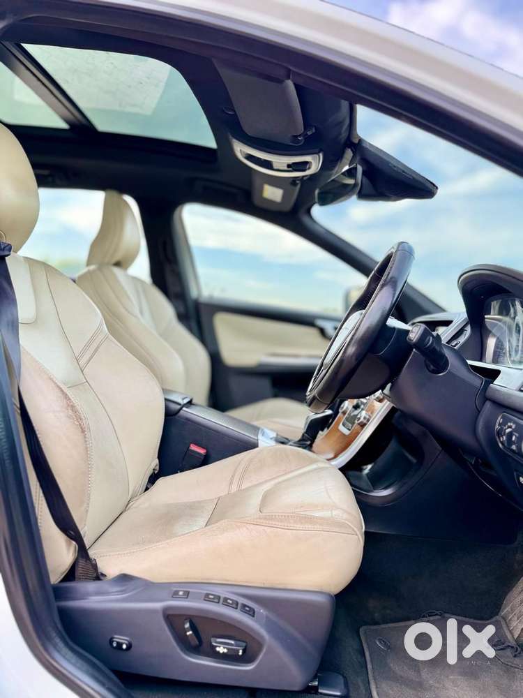 Volvo Xc60 Momentum D4, 2017, Diesel