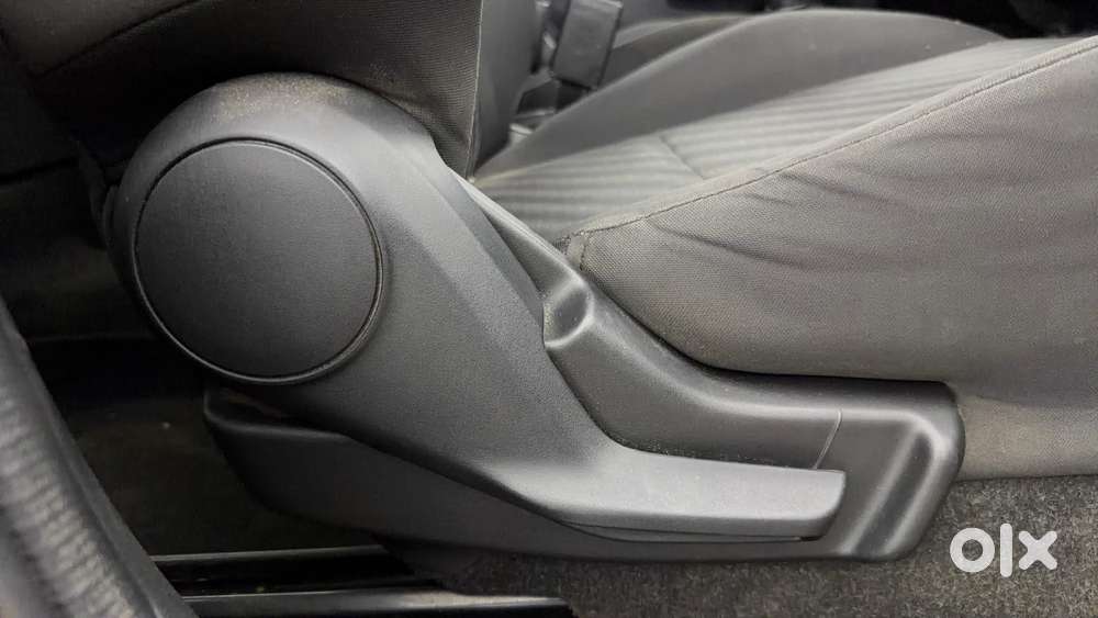 Maruti Suzuki Swift Lxi 2018, 2021, Petrol