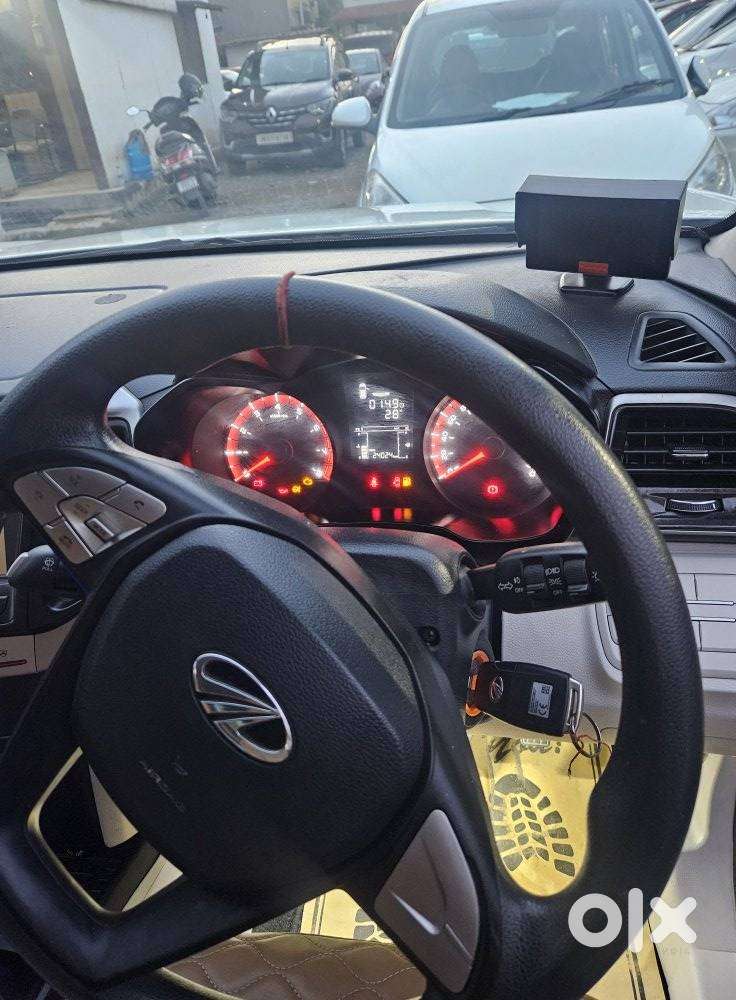 Mahindra Xuv300 W6, 2020, Petrol