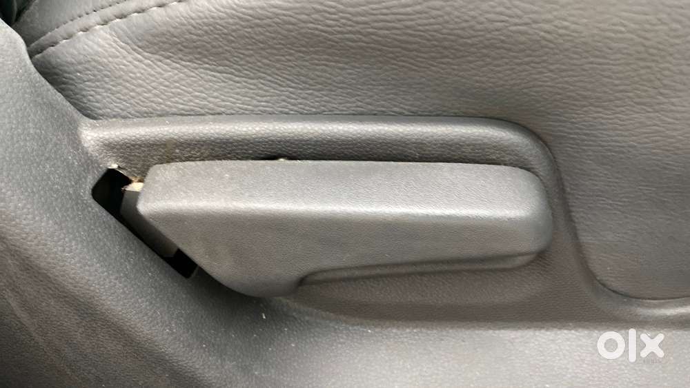 Maruti Suzuki Ritz Vxi, 2013, Petrol