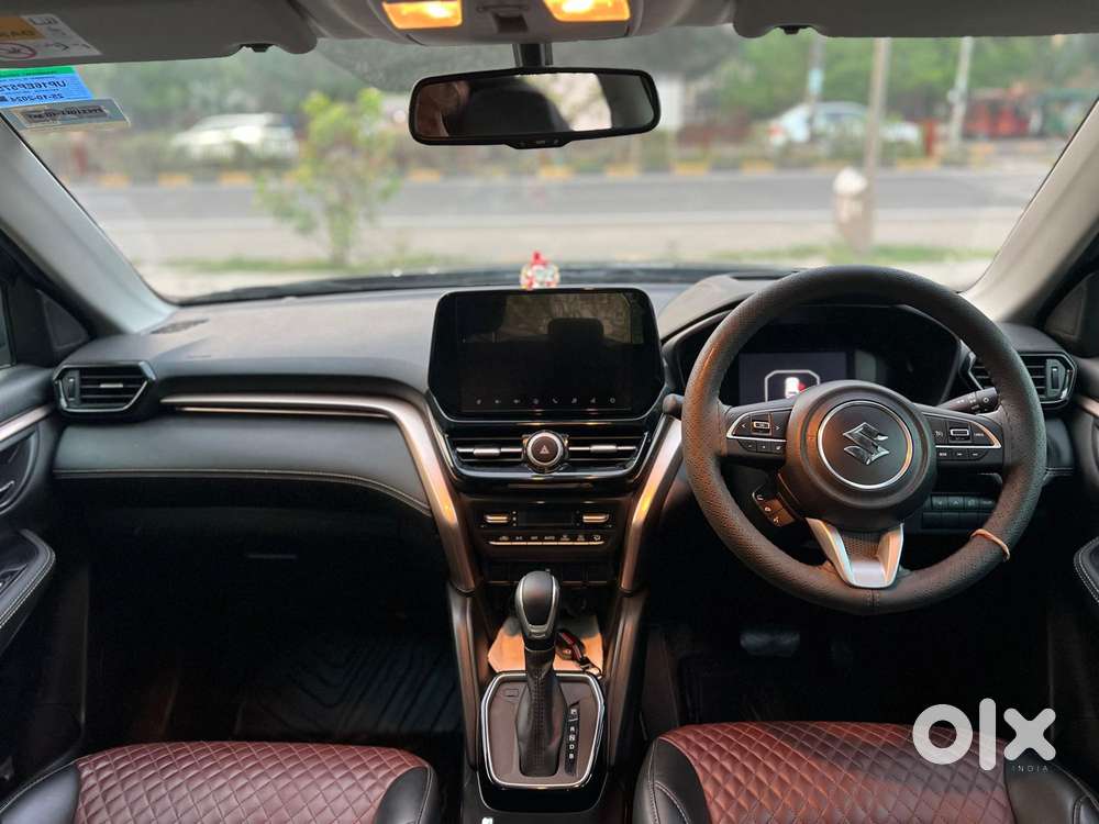 Maruti Suzuki Grand Vitara 1.5 Zeta Plus Intelligent Hybrid Ecvt, 20..