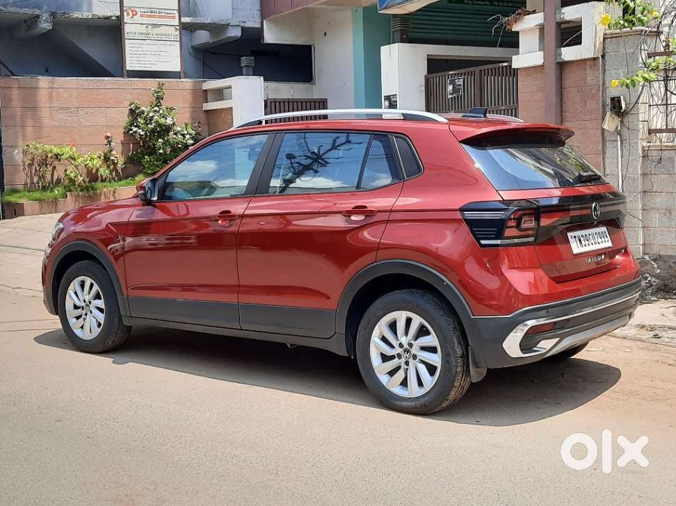 Volkswagen Taigun 1.0 Tsi Highline At, 2022, Petrol