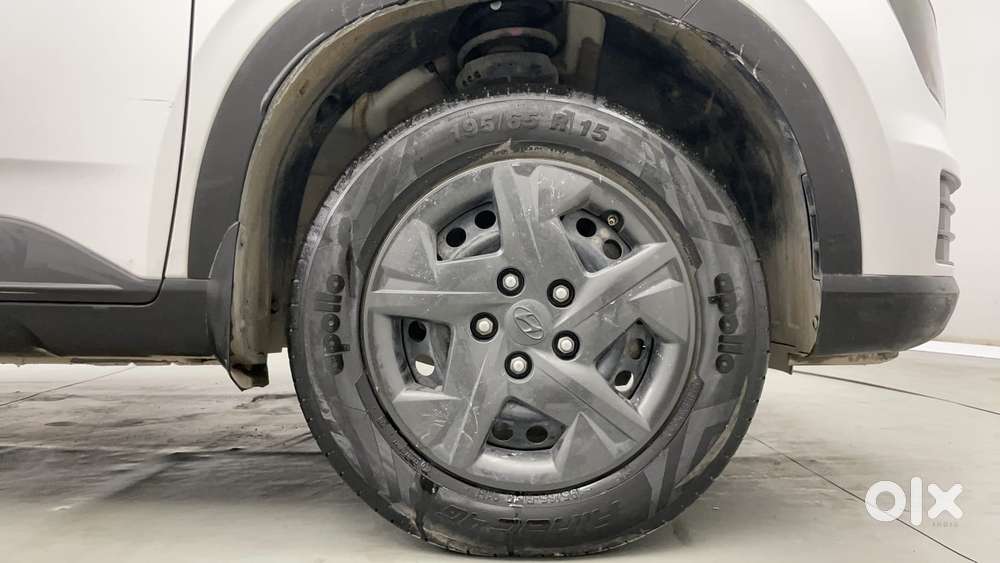 Hyundai Venue S Plus Mt 1.2 Kappa, 2024, Petrol