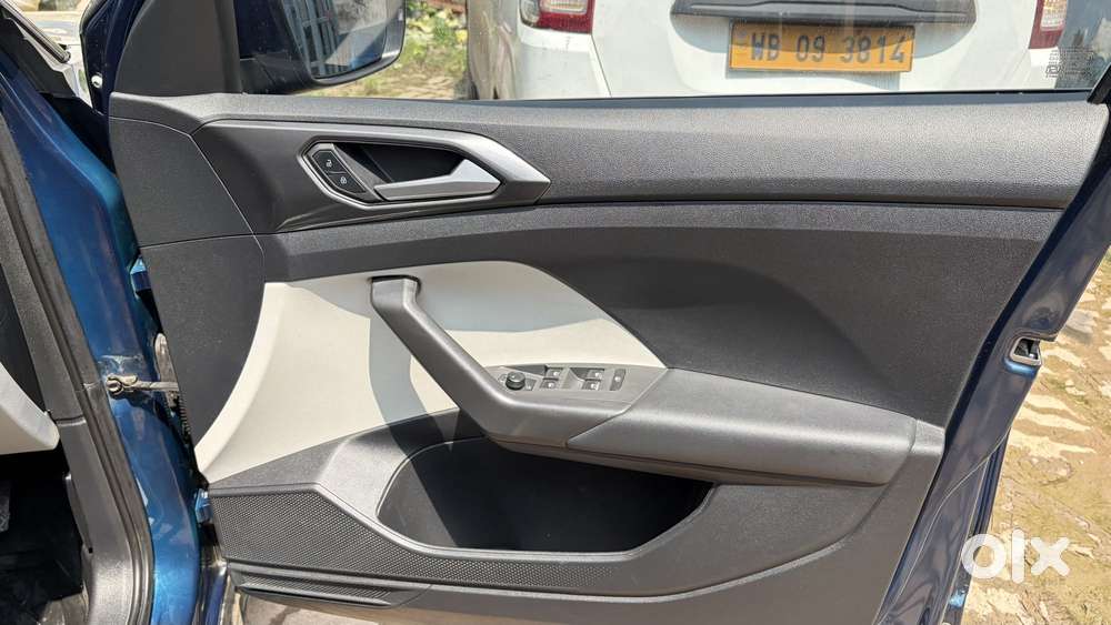 Volkswagen Taigun 1.0 Tsi Topline At, 2024, Petrol