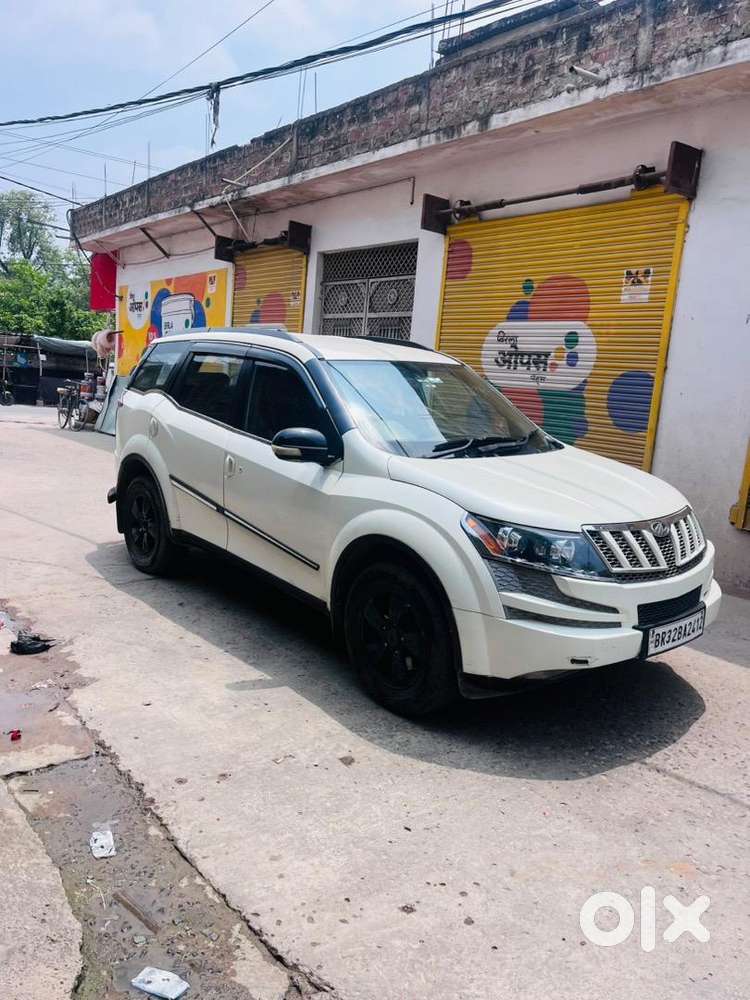 Mahindra Diesel 2015 Car