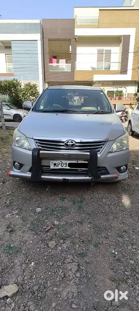 Toyota Innova 2012 Diesel Well Maintained