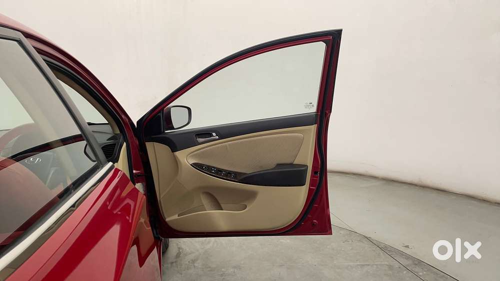 Hyundai Verna 1.6 Sx Vtvt, 2016, Petrol