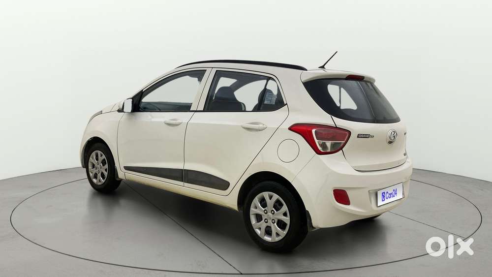 Hyundai Grand I10 Sportz 1.2 Kappa Vtvt, 2015, Petrol