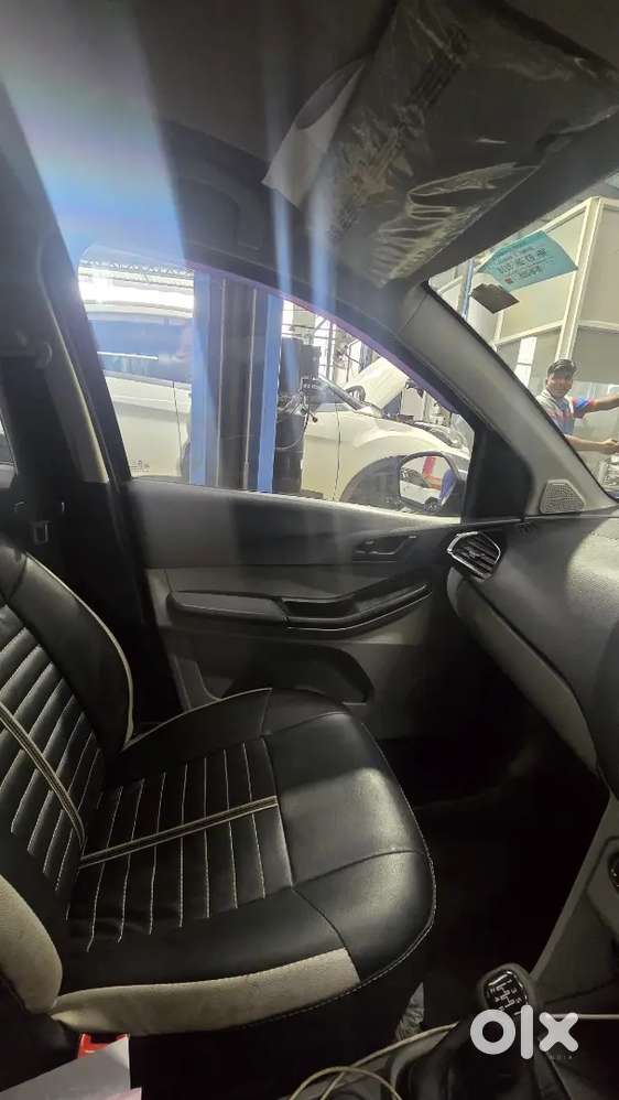 Tata Tiago Xz 2020 &ndash;daytona Grey
Tata Tiago Xz Petrol | 2020