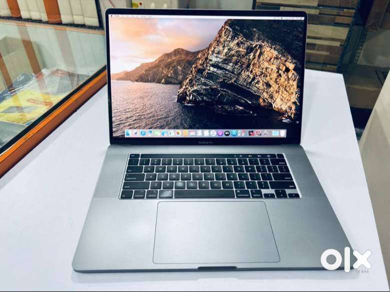 Macbook Pro A2141 i9 16GB 1TB SSD 4 GB AMD Radeon Pro 5500M Grap