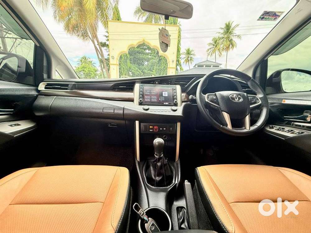 Toyota Innova Crysta 2.4 Z 7 Str, 2025, Diesel