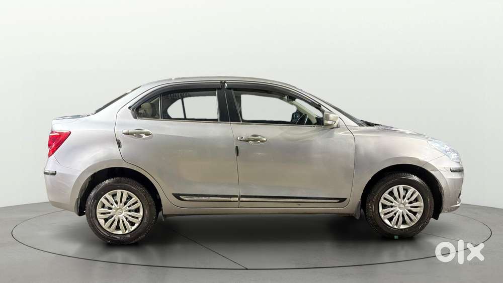 Maruti Suzuki Swift Dzire 1.2 Vxi Bsiv, 2022, Petrol