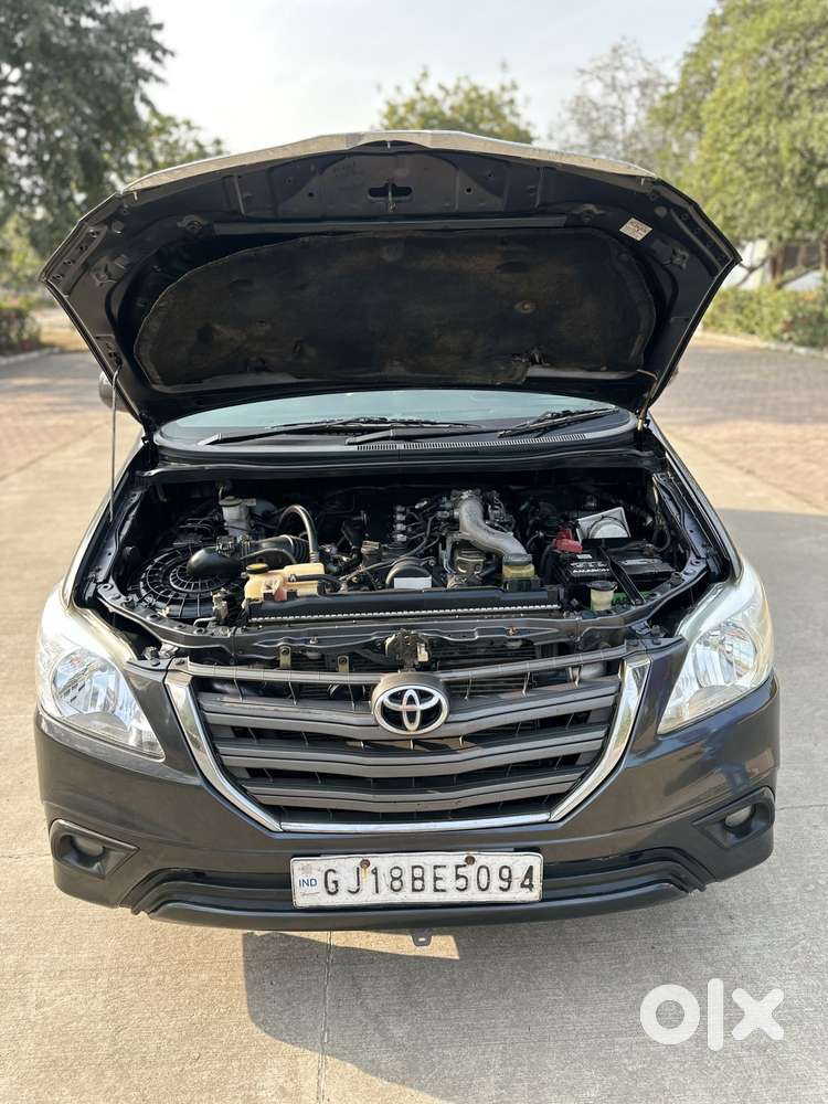 Toyota Innova 2.5 G (diesel) 8 Seater, 2015, Diesel