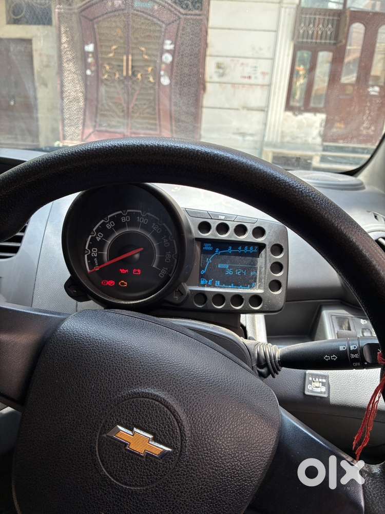 Chevrolet Beat 2015 Year