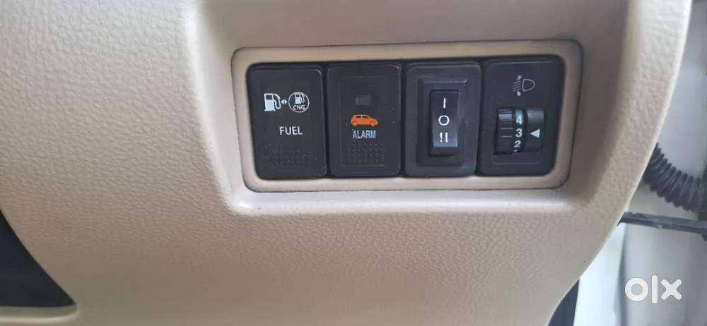Maruti Suzuki Dzire 1.2 Lxi, 2019, Petrol