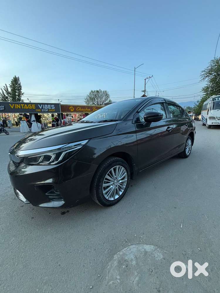 Honda City 1.5 V 5th Gen I-vtec Mt, 2021, Petrol