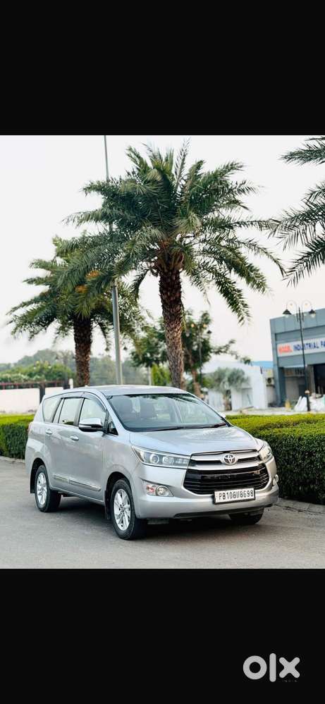 Toyota Innova Crysta 2.8z Automatic, 2017, Diesel