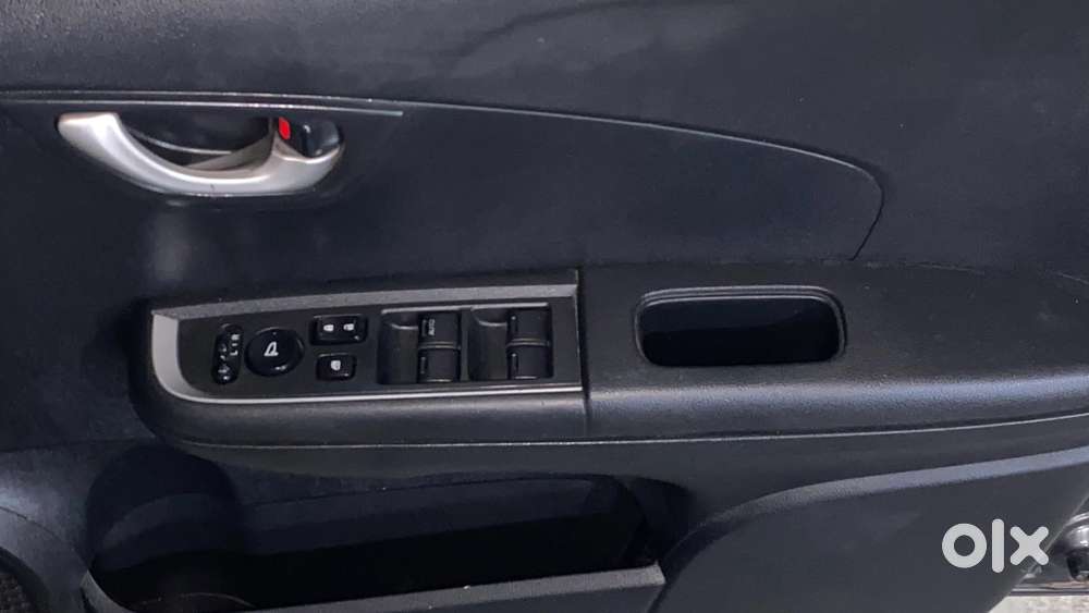 Honda Br-v 1.5 V I-vtec Mt, 2017, Petrol