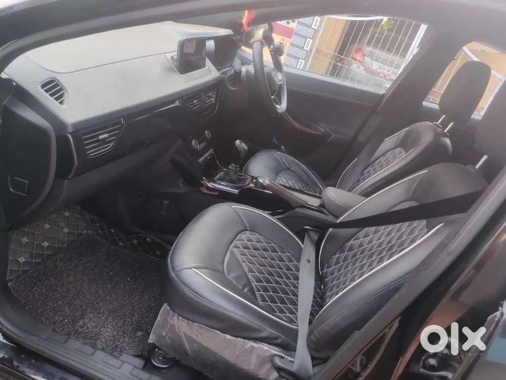 Tata Nexon 2022 Petrol 15900 Km Driven