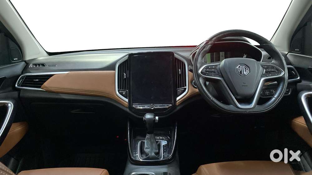 Mg Hector Plus 1.5 Sharp Turbo Cvt 6 Str, 2023, Petrol