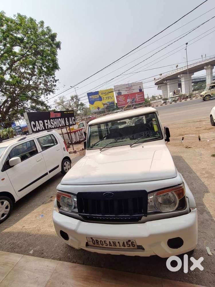 Mahindra Bolero Slx Bs Iv, 2011, Petrol