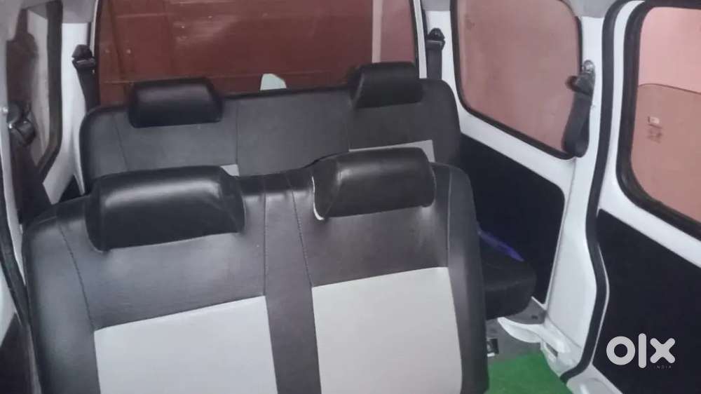 Maruti Suzuki Eeco 2025 Cng & Hybrids 12000 Km Driven