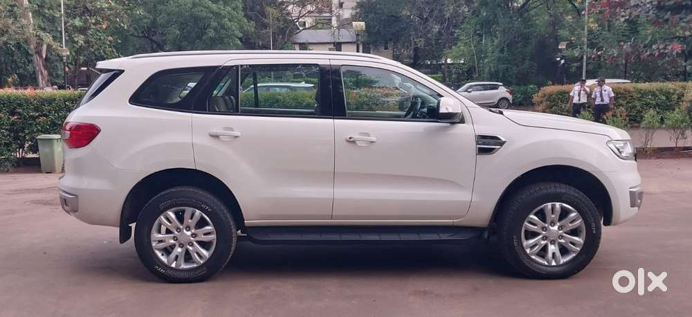 Ford Endeavour 2.2 Titanium At 4x2, 2017, Diesel