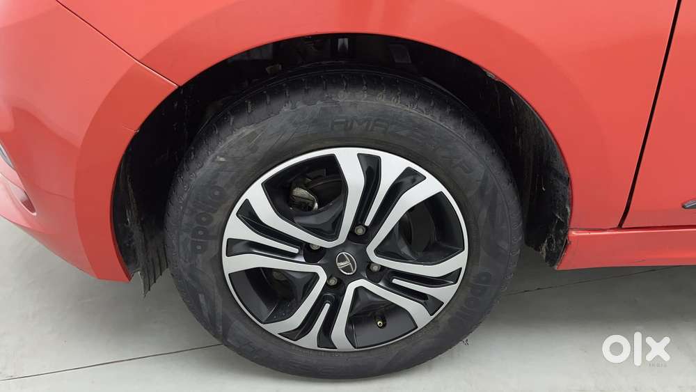 Tata Tiago Xza, 2021, Petrol