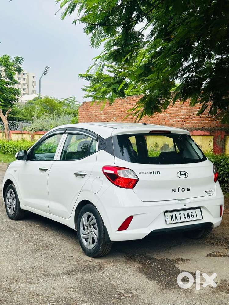 Hyundai Grand I10 Nios Sportz 1.2 Kappa Cng, 2021, Cng & Hybrids