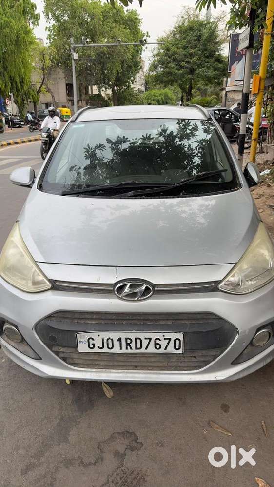 Hyundai Grand I10 2013 Diesel 70000 Km Driven