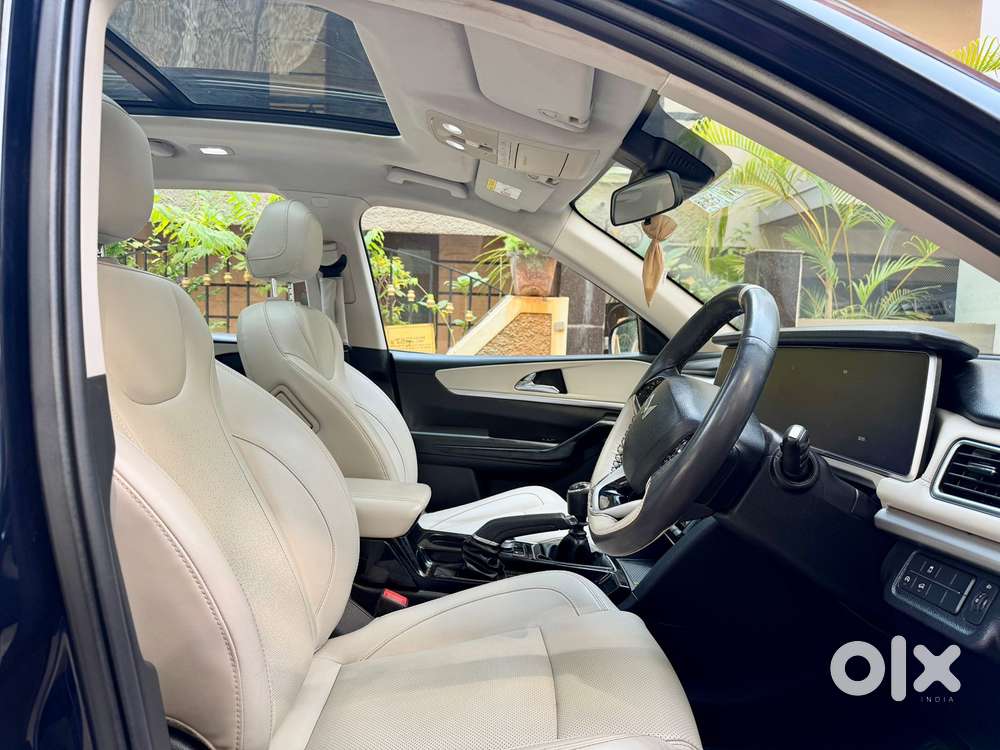 Mahindra Xuv700, 2022, Diesel