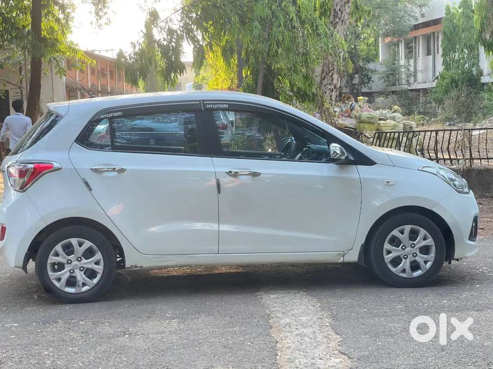Hyundai Grand I10 2016 Petrol 58899 Km Driven
