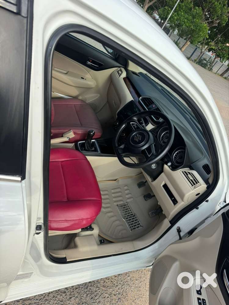 Maruti Suzuki Dzire 2023 Petrol 27200km Driven
