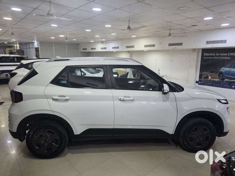 Hyundai Venue Sx, 2023, Petrol