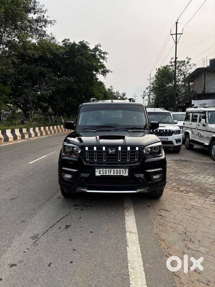 Mahindra Scorpio Classic 2.2 S 11 Mt 7 Str, 2024, Diesel