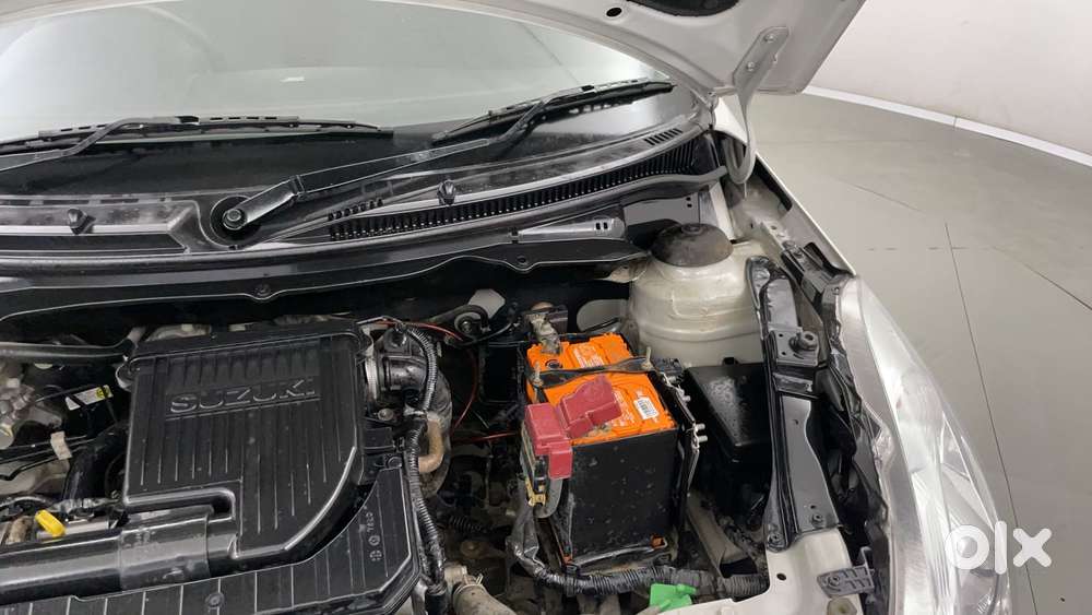 Maruti Suzuki Swift 1.2 Lxi (o), 2016, Petrol