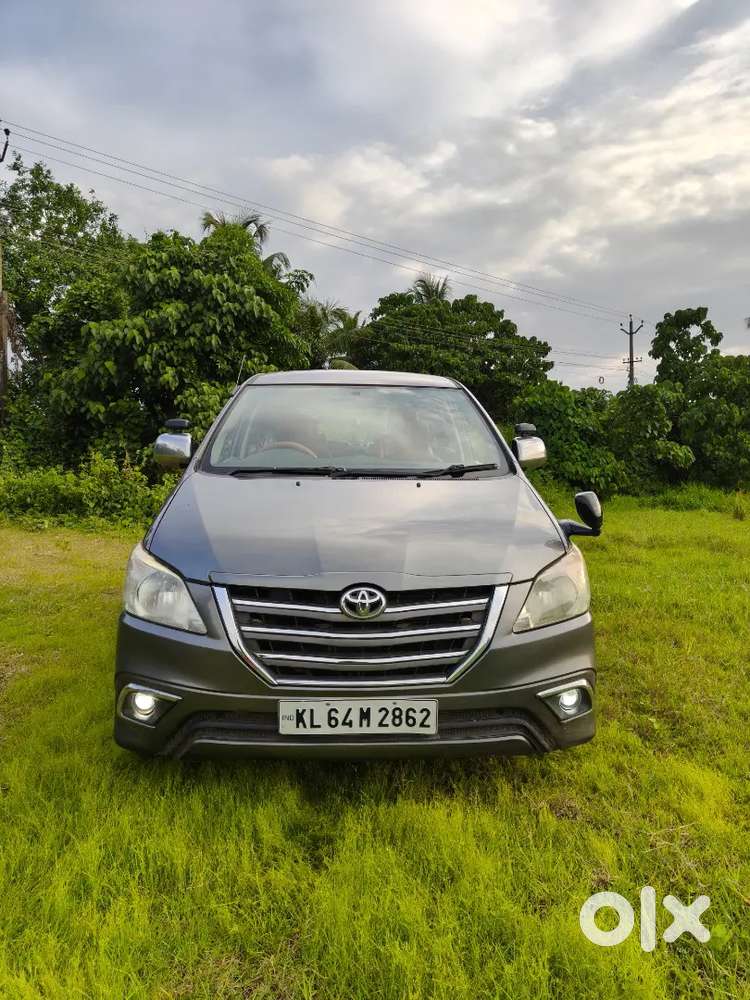 Toyota Innova 2011 Diesel 225000 Km Driven Good Condition