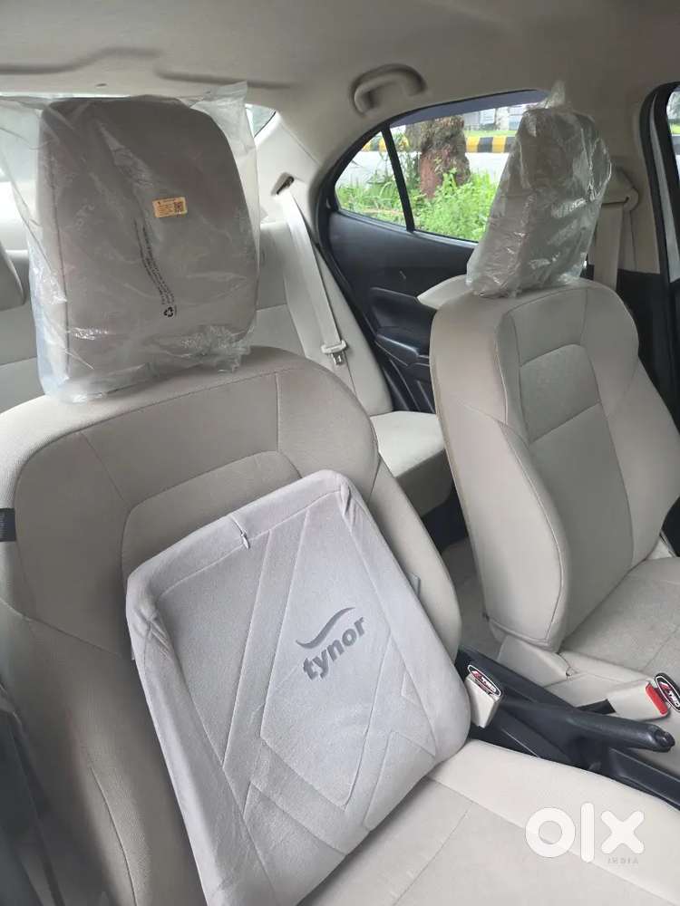 Maruti Swift Dzire 2025 Lxi