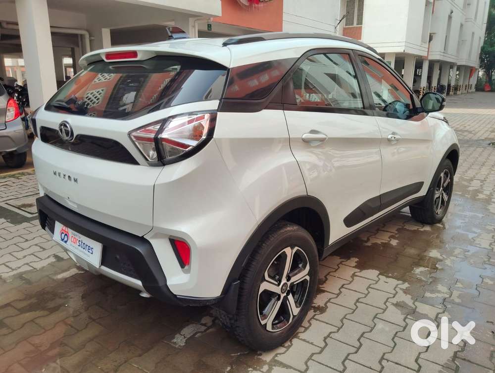 Tata Nexon 1.2 Revotron Xza Plus, 2022, Petrol