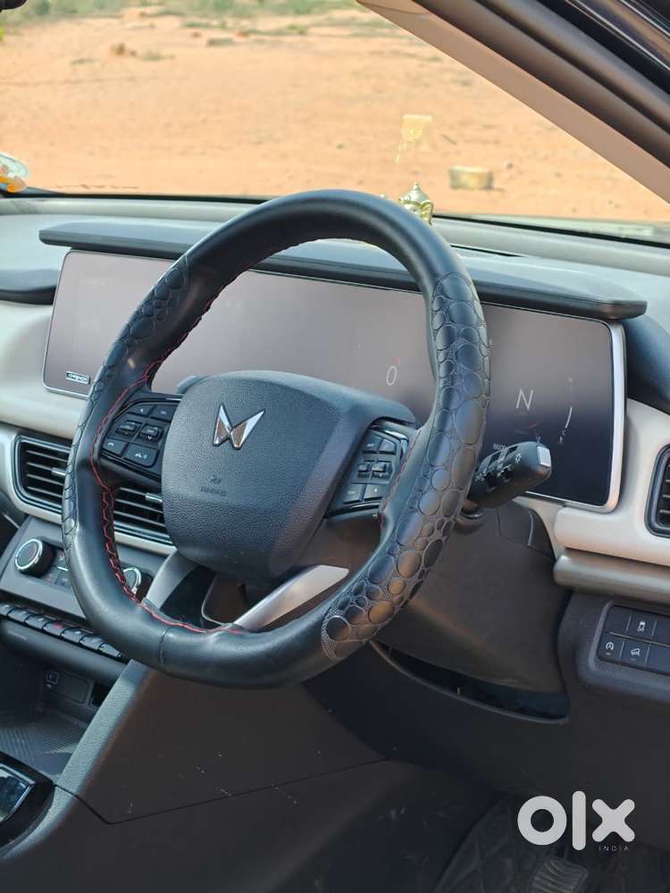 Mahindra Xuv700 2.2 Ax 5 Diesel Mt 7 Str, 2024, Diesel