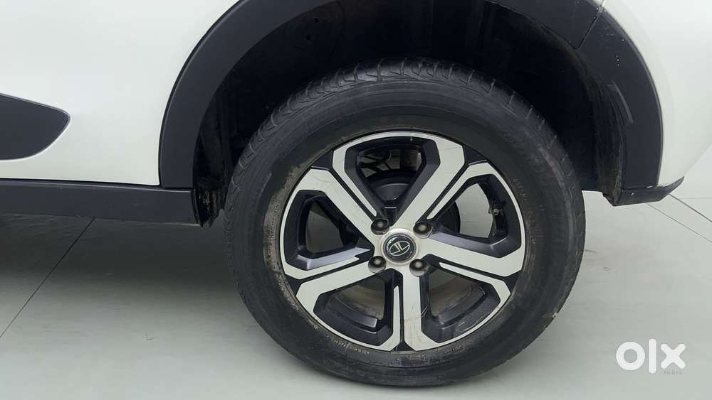 Tata Nexon 1.2 Revotron Xz Plus, 2021, Petrol
