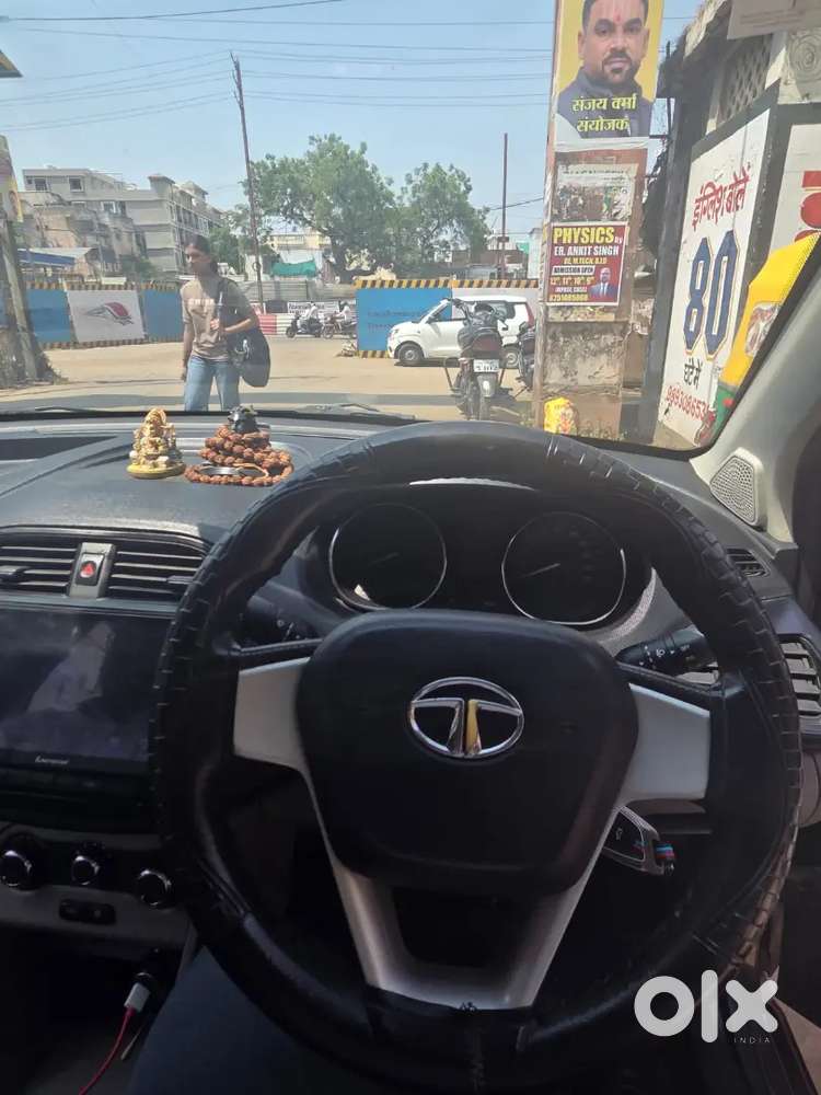 Tata Tiago 2018 Petrol 68000 Km Driven
