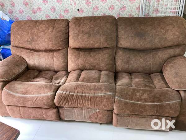 3 seater recliner sofa at 10,000