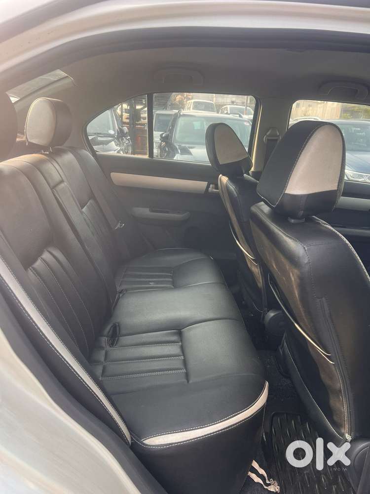 Maruti Suzuki Swift Dzire 1.2 Vxi Bsiv, 2011, Petrol