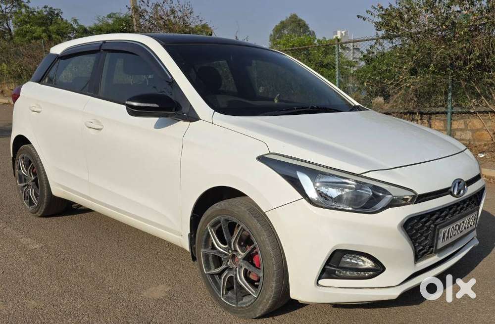 Hyundai I20 Sportz Plus Dual Tone, 2019, Petrol