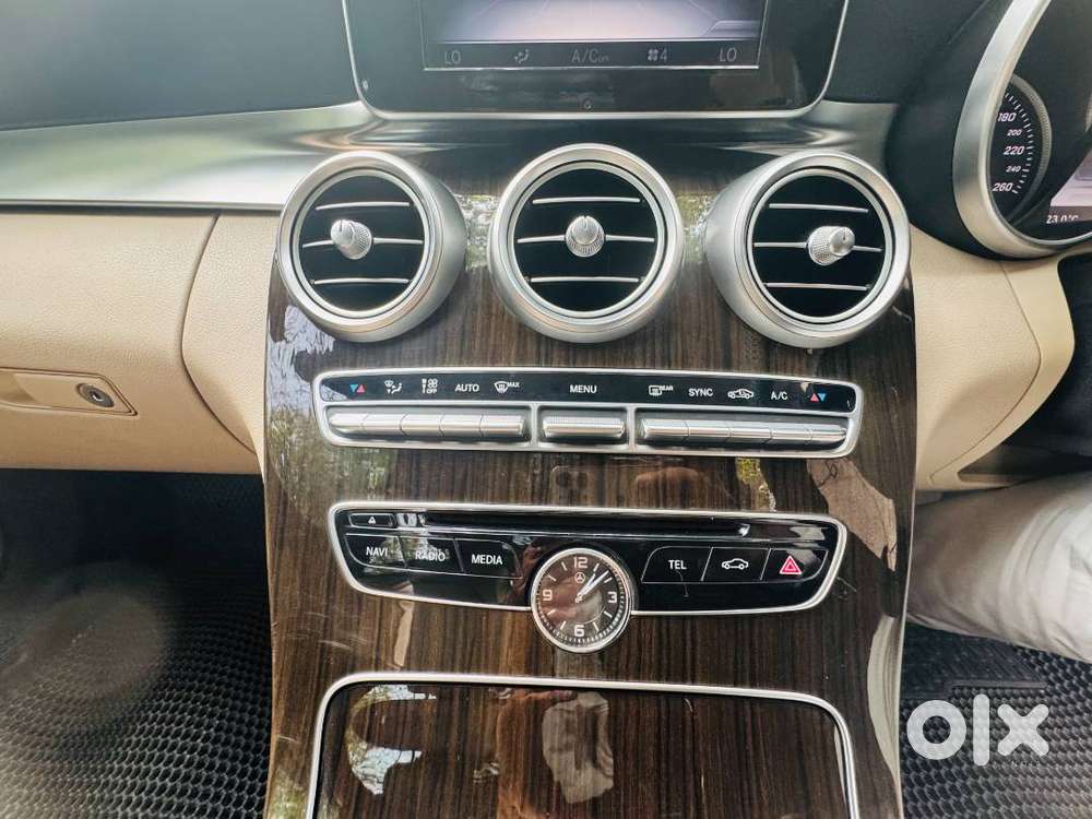 Mercedes-benz C 200 I Showroom Condition  Vip Maintained