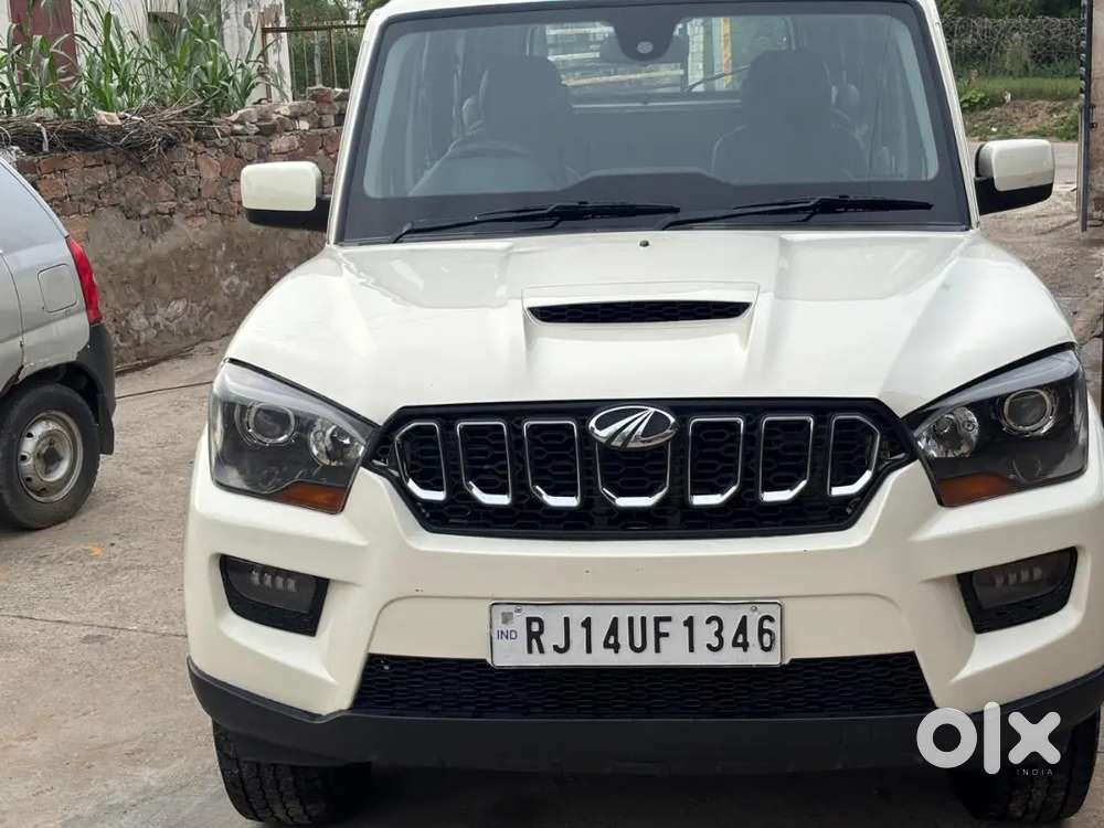 Mahindra Scorpio 2017 Diesel Well Maintained