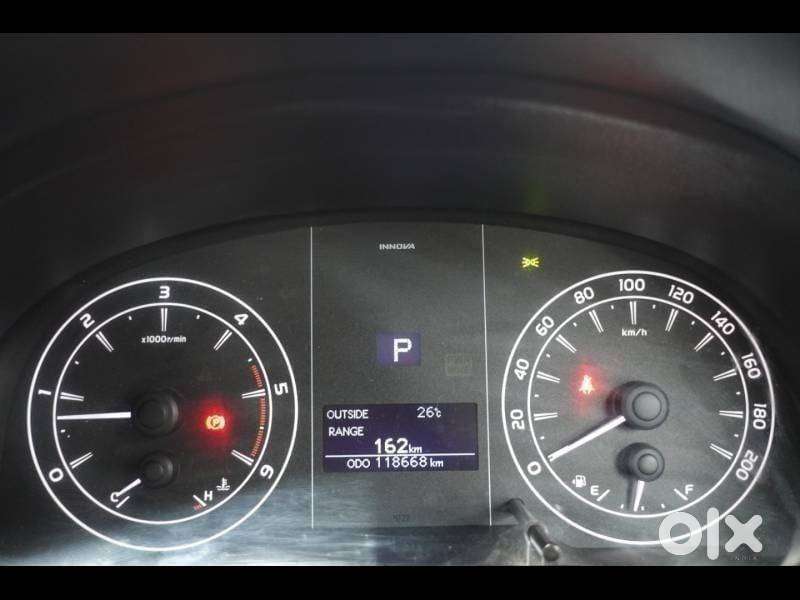 Toyota Innova Crysta [2020-ongoing] 2.4 Gx At 7 Str, 2021, Diesel