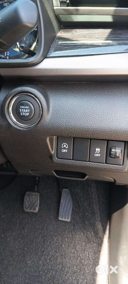 Maruti Suzuki Xl6 1.5 Zeta Mt, 2025, Petrol